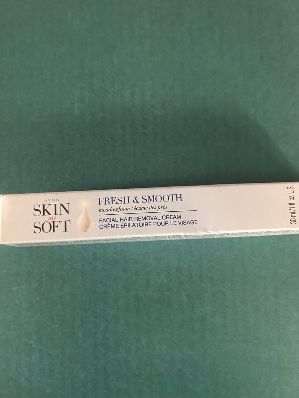 Avon Skin So Soft Fresh & Smooth Facial Hair Removal Cream - White